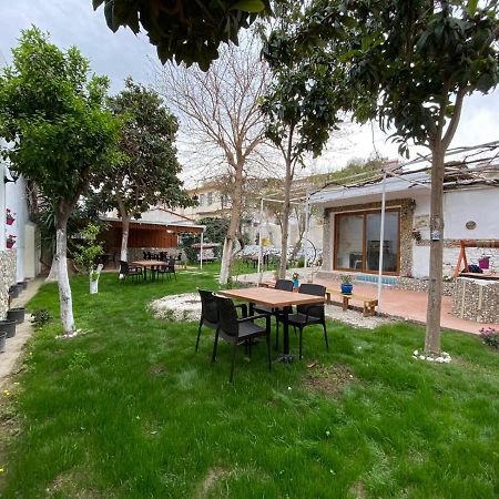 Duesseldorf Pansiyon Kusadasi Aydin Exterior photo